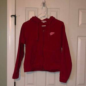 L womens Red Wings zip up hoodie